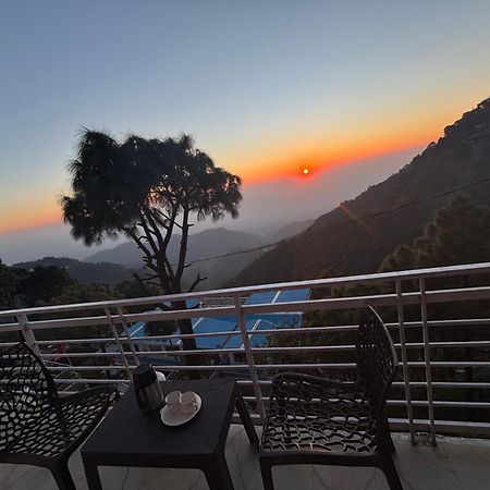 Urban Wave 2Bed Rooms By The North Edge Kasauli Dış mekan fotoğraf