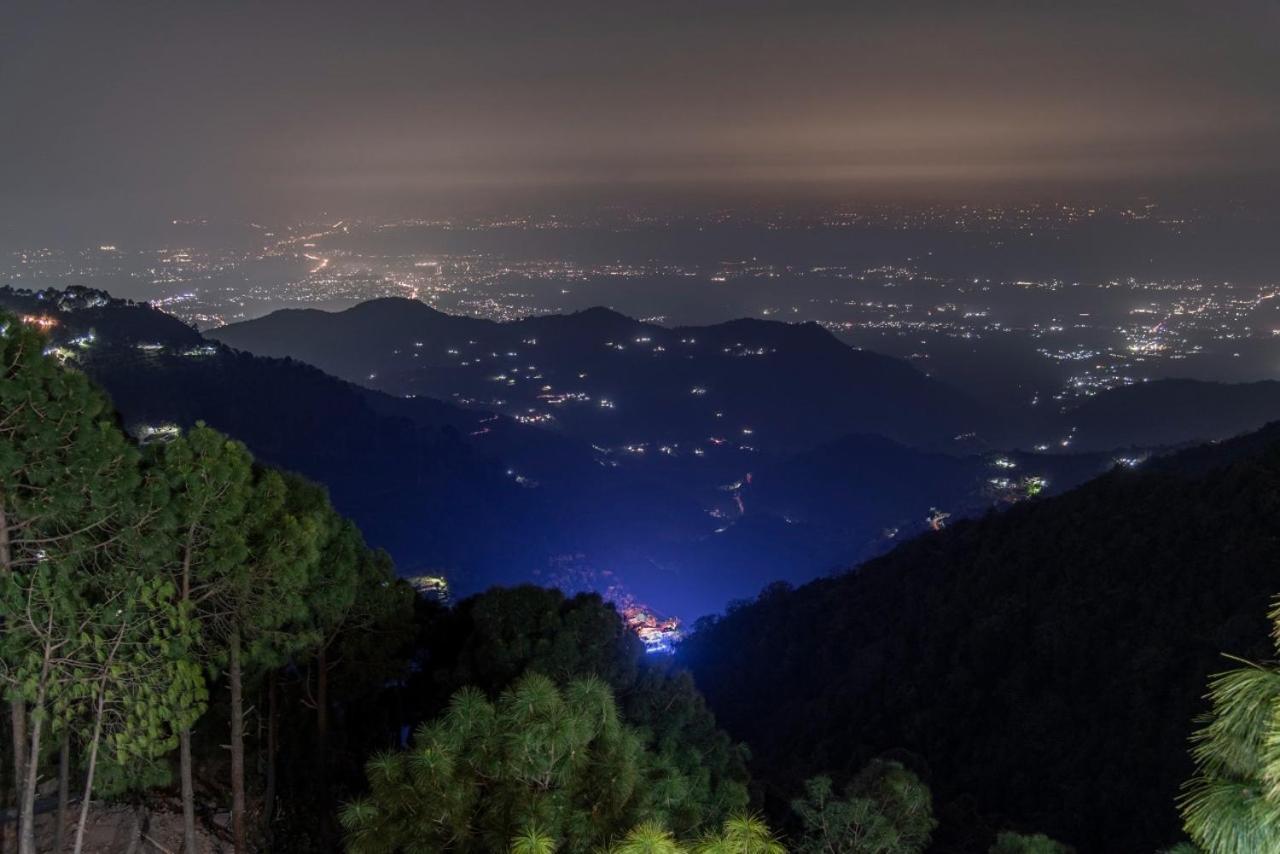 Urban Wave 2Bed Rooms By The North Edge Kasauli Dış mekan fotoğraf